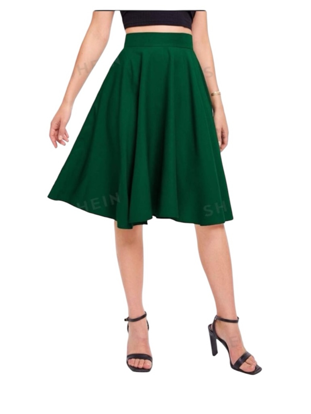 ✨Host Pick✨SHEIN long skirt in emerald green size medium-New With Tags